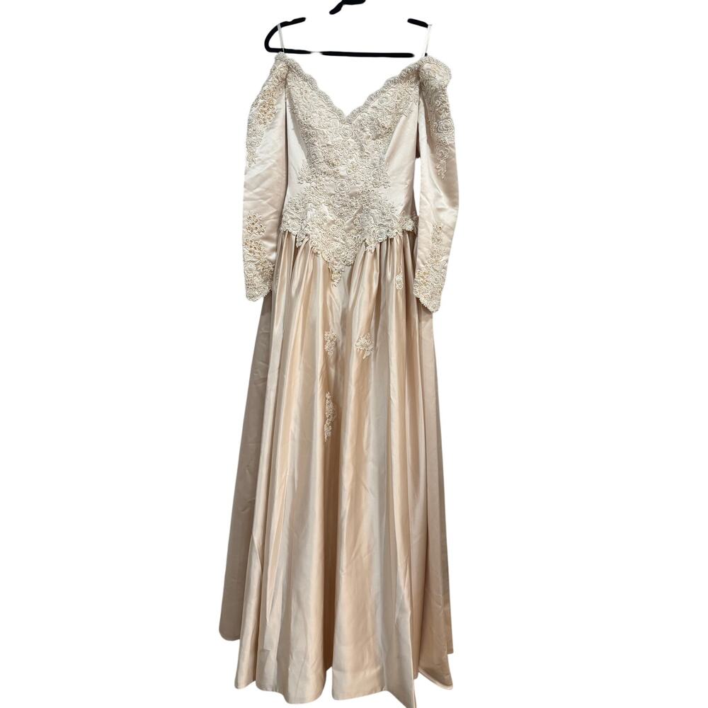 Wedding Gown Sweetheart Gowns Ivory Lace Beaded Off Shoulder Long Sleeve Satin